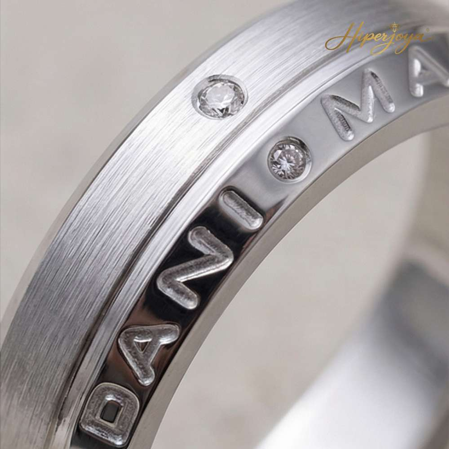 Alianza de oro 18k personalizada 18