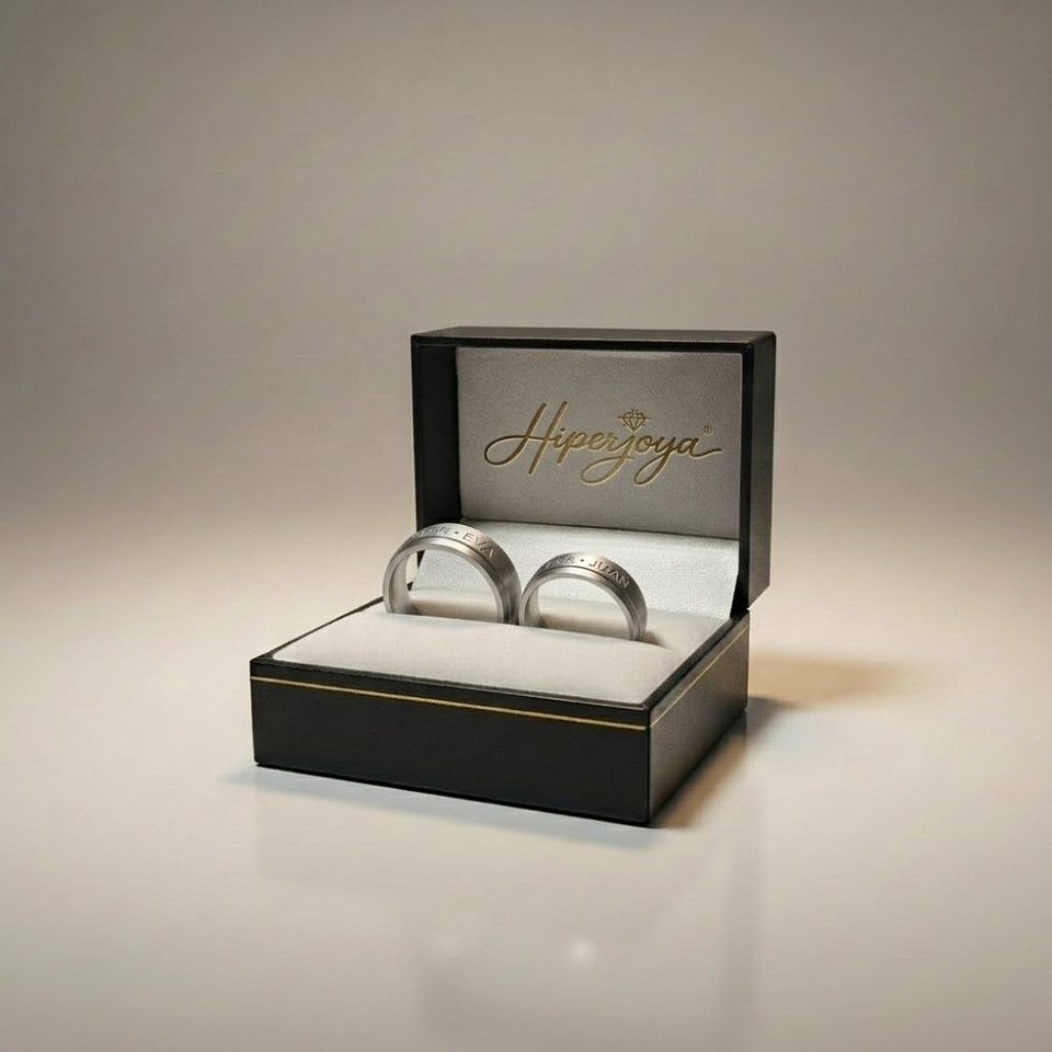 Alianza de oro rosa 18k con nombres 7