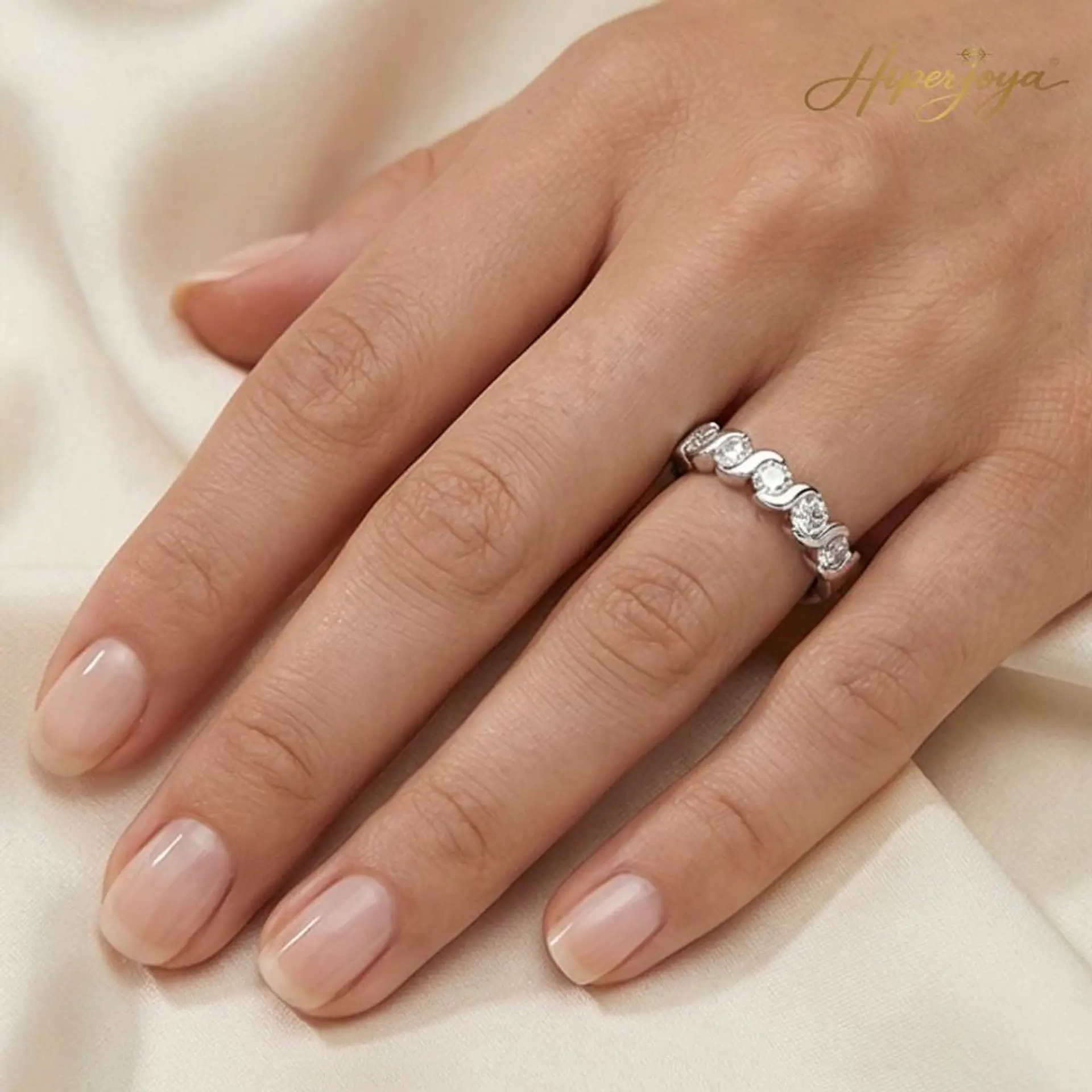 Anillo de compromiso 2