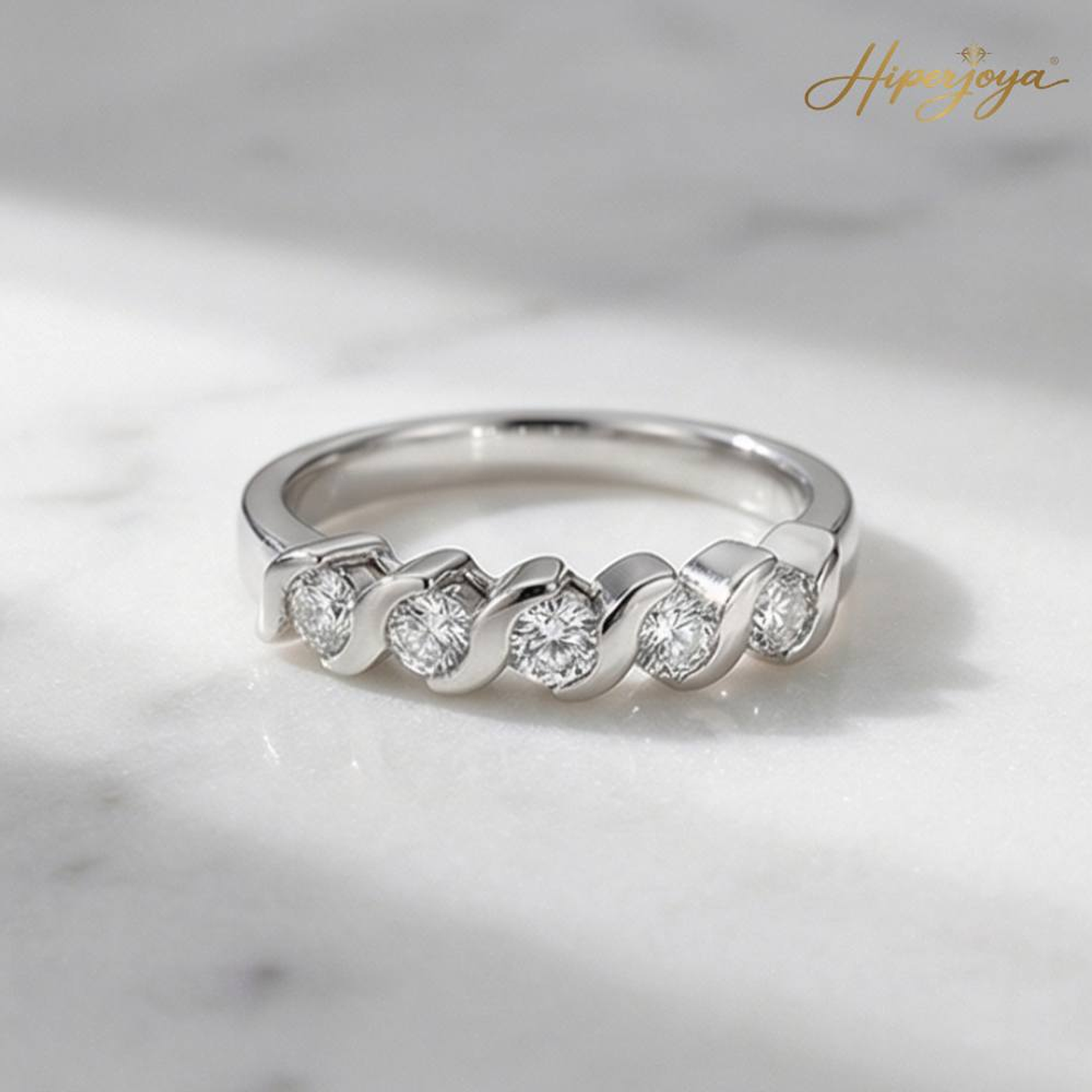 Anillo de compromiso 5