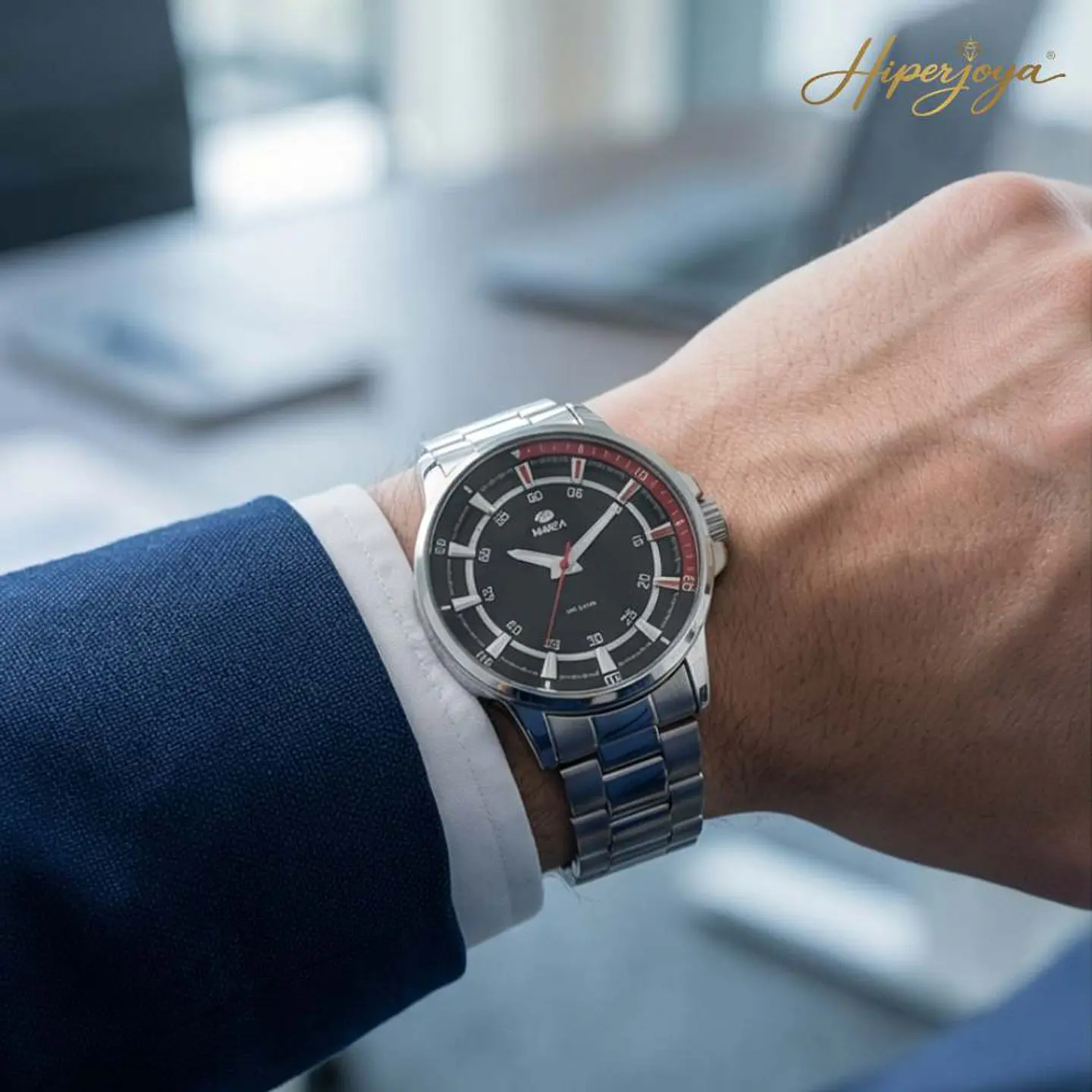 Reloj de acero tres agujas  4