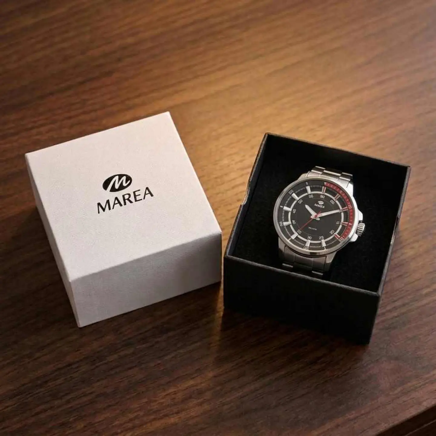 Reloj de acero tres agujas  8