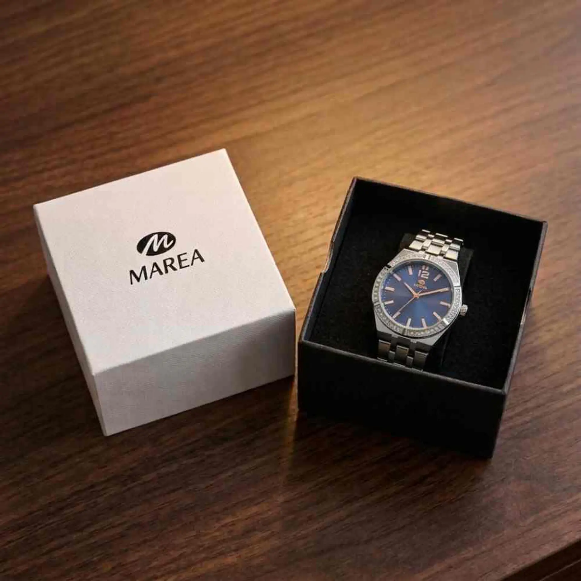 Reloj para mujer con esfera azul  6