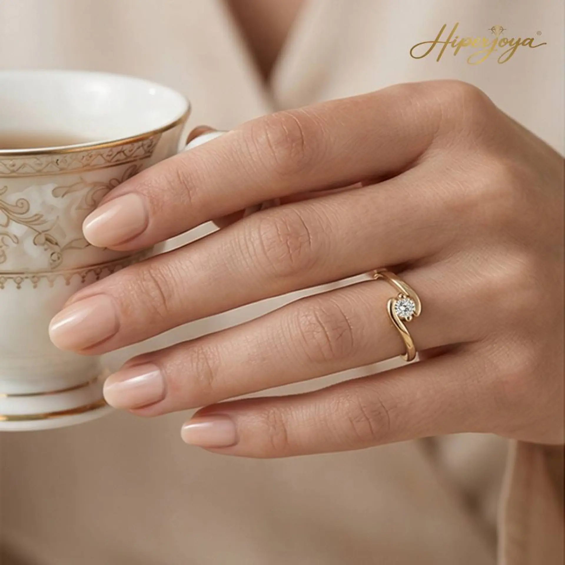 Anillo de mujer compromiso Oro 18k  2