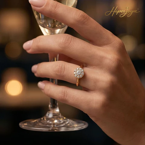 Anillo de Oro amarillo 18k con diamantes