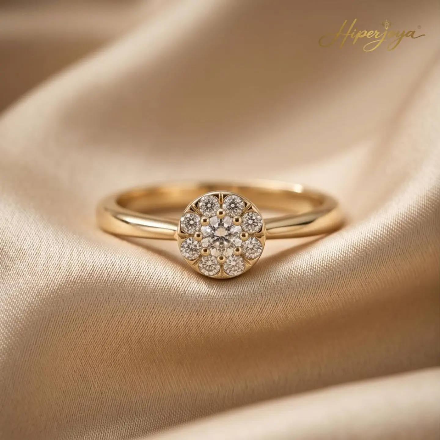 Anillo de Oro amarillo 18k con diamantes 4