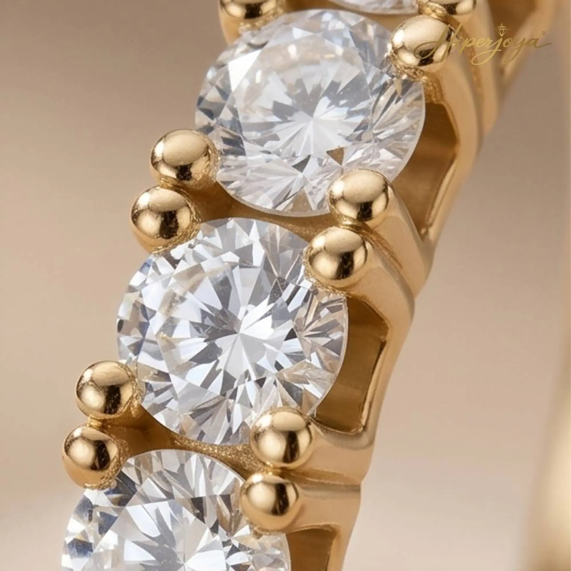 Anillo en Oro amarillo 18k  4