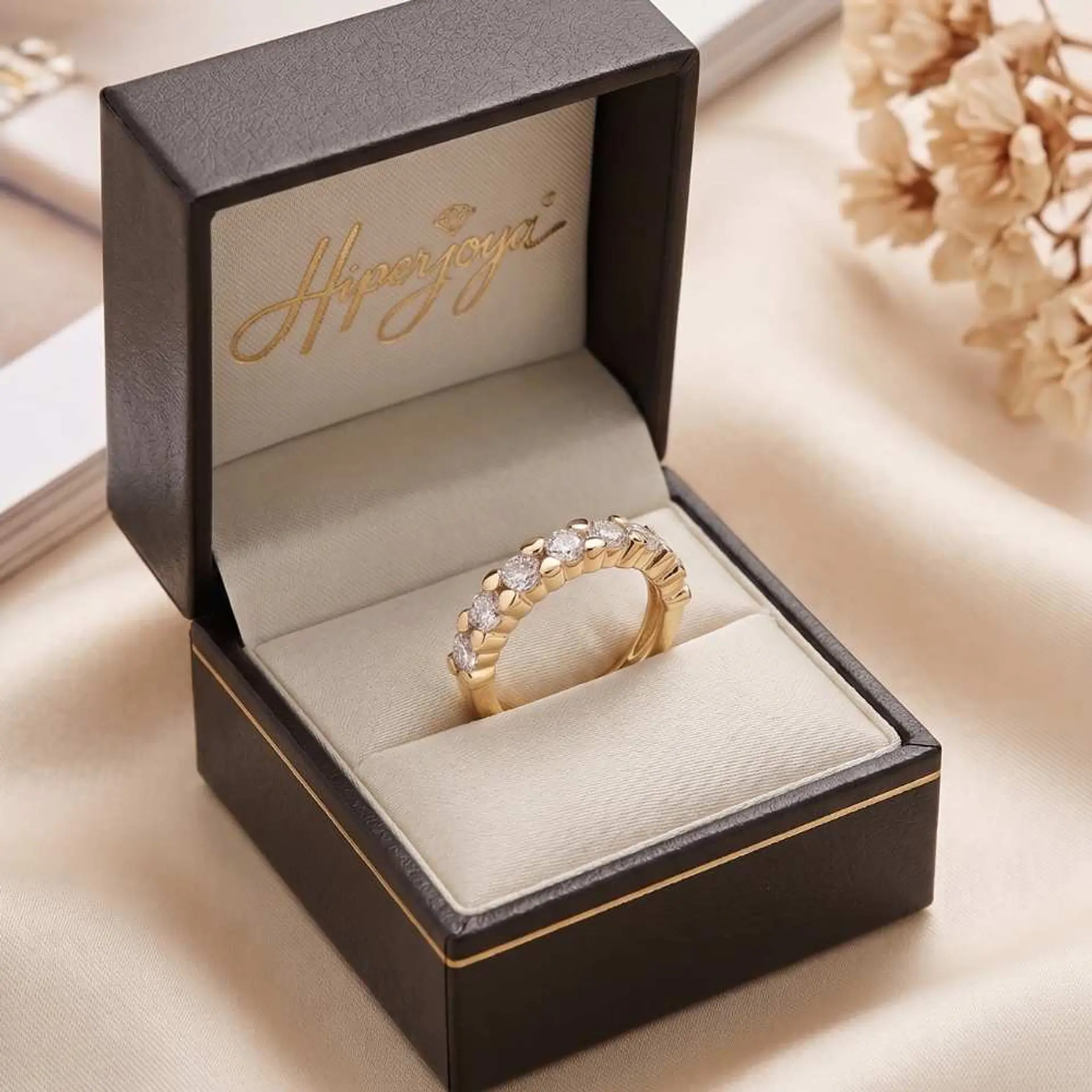 Anillo de compromiso Oro 18k con diamantes  5