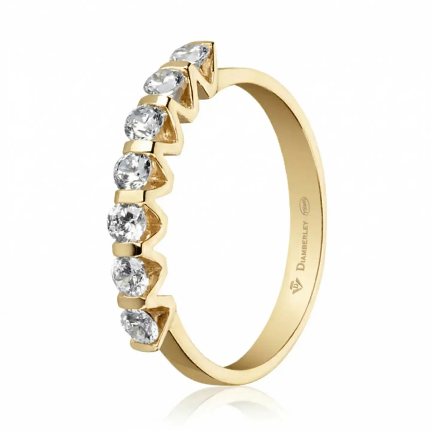 Anillo para noviazgo en Oro amarillo 18k  1