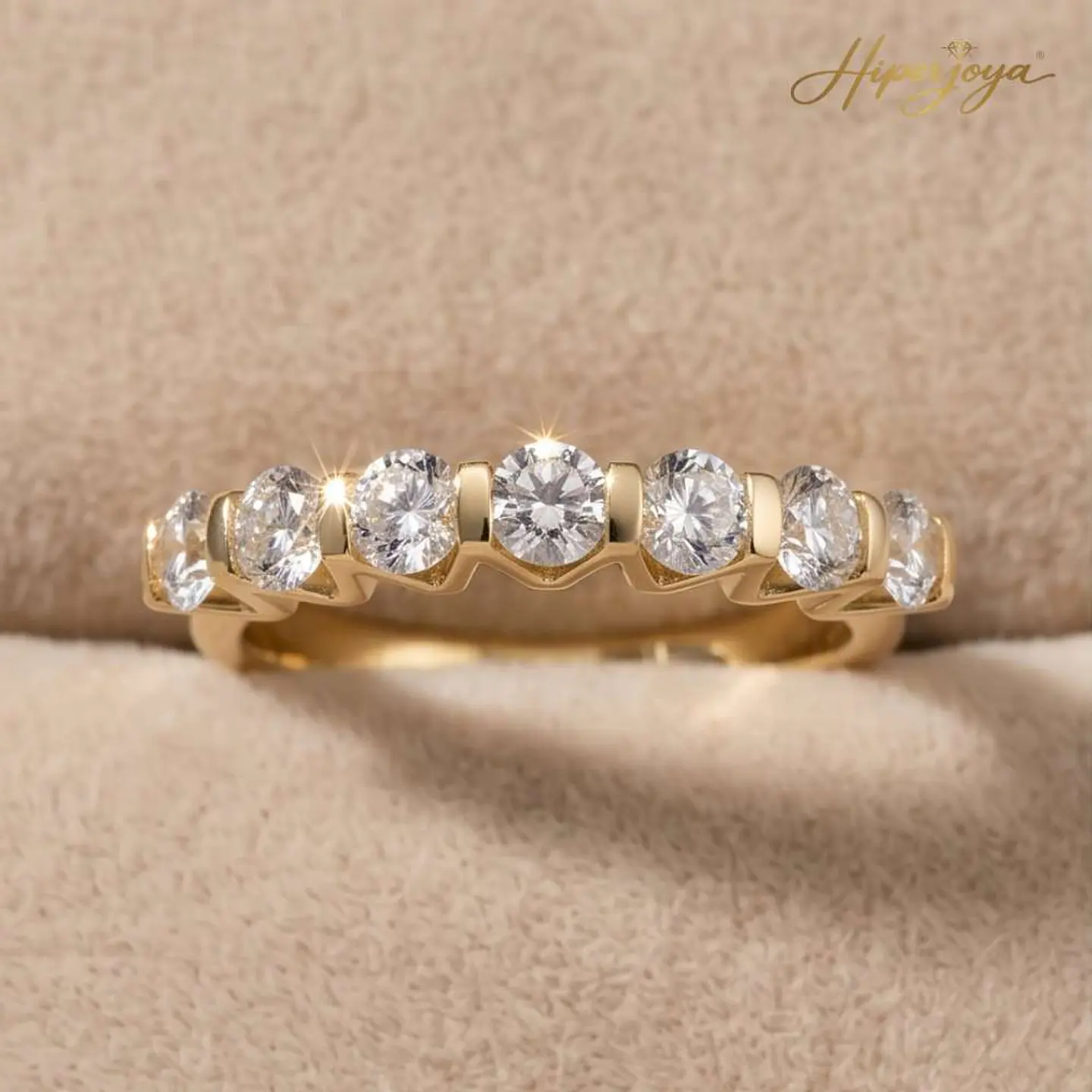 Anillo para noviazgo en Oro amarillo 18k  4
