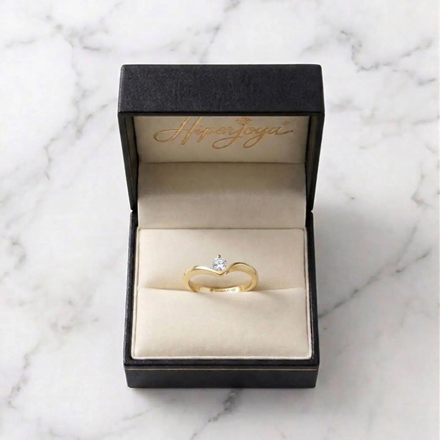 Anillo con diamante Oro 18k 7