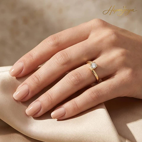 Anillo de compromiso en Oro amarillo 18k 