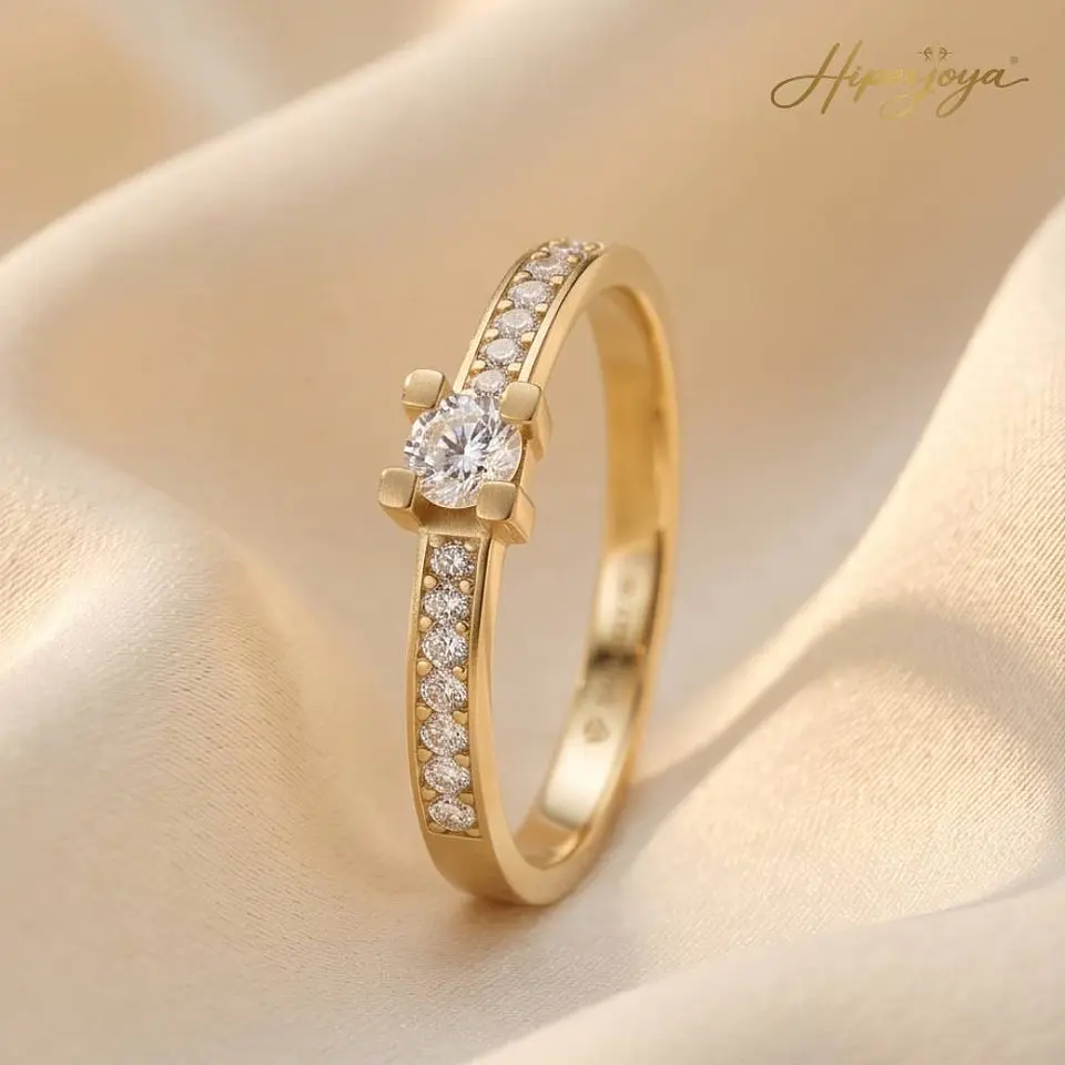 Anillo en Oro amarillo 18k y diamantes 4