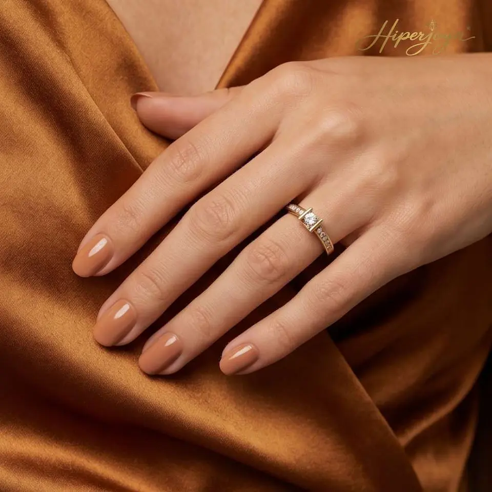 Anillo con diamantes para mujer 2