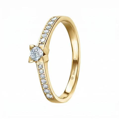 Anillo de Oro 18k amarillo y diamantes 