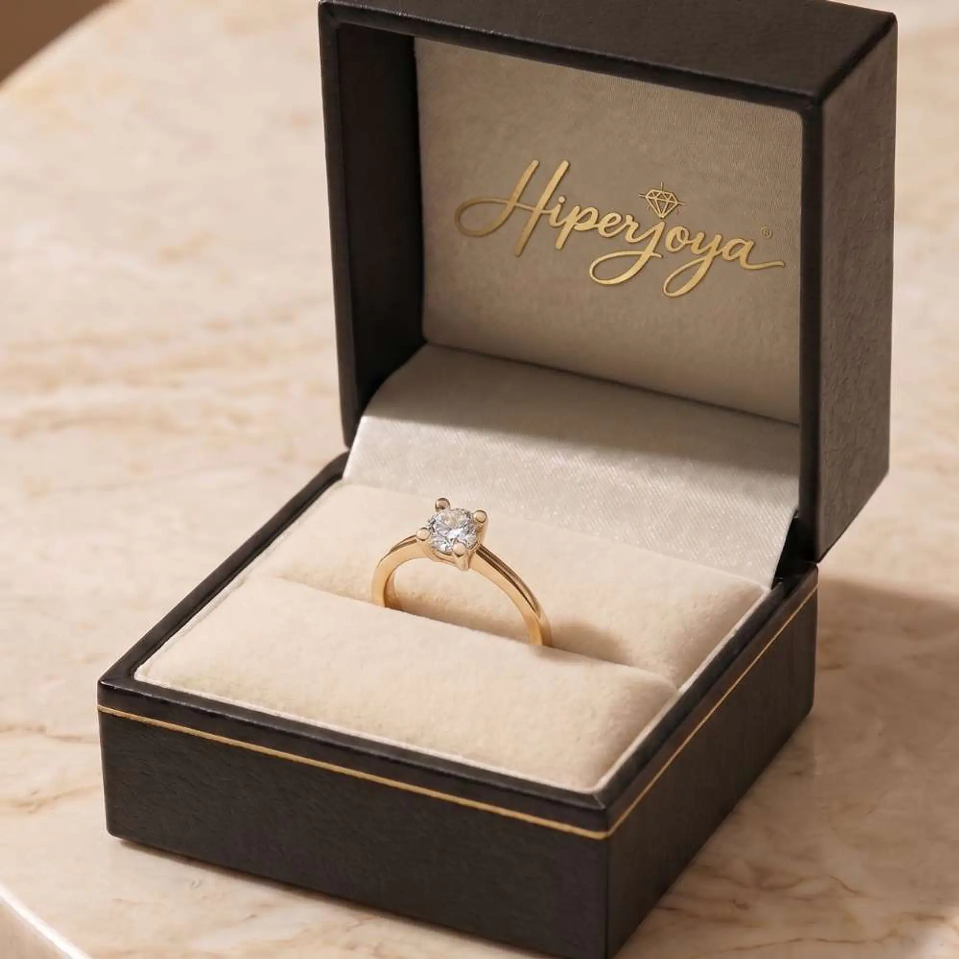 Anillo de Oro amarillo 18k solitario 4