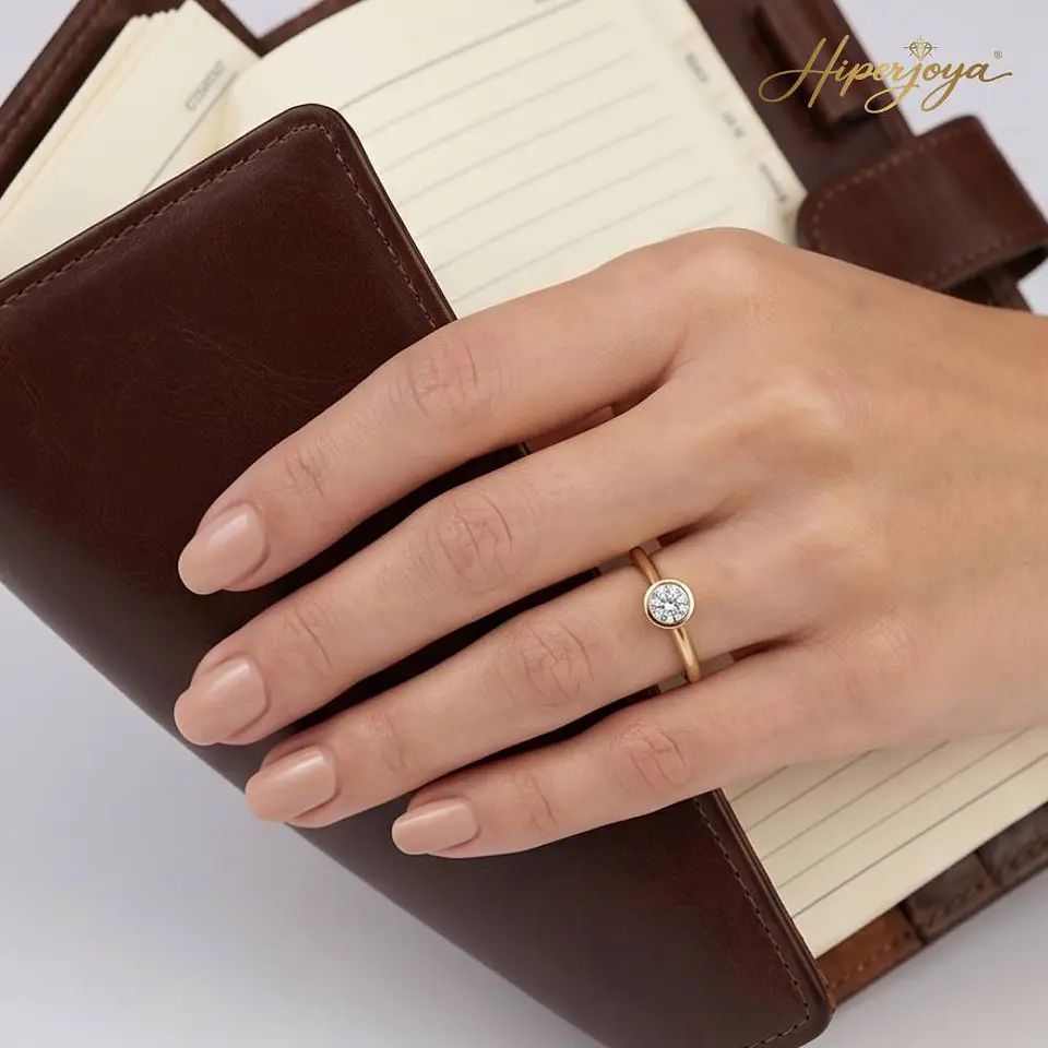 Anillo solitario de Oro 18k para noviazgo  2