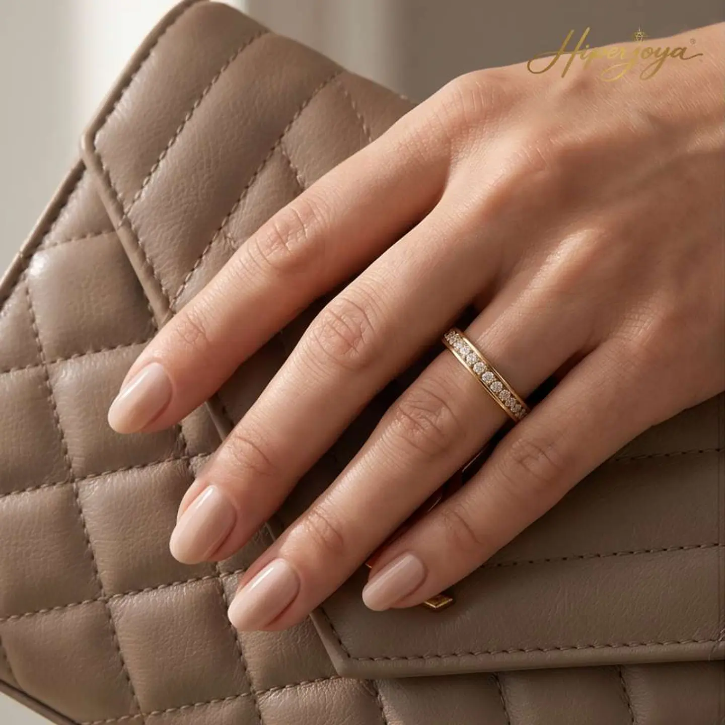 Anillo solitario de Oro amarillo 18k 5