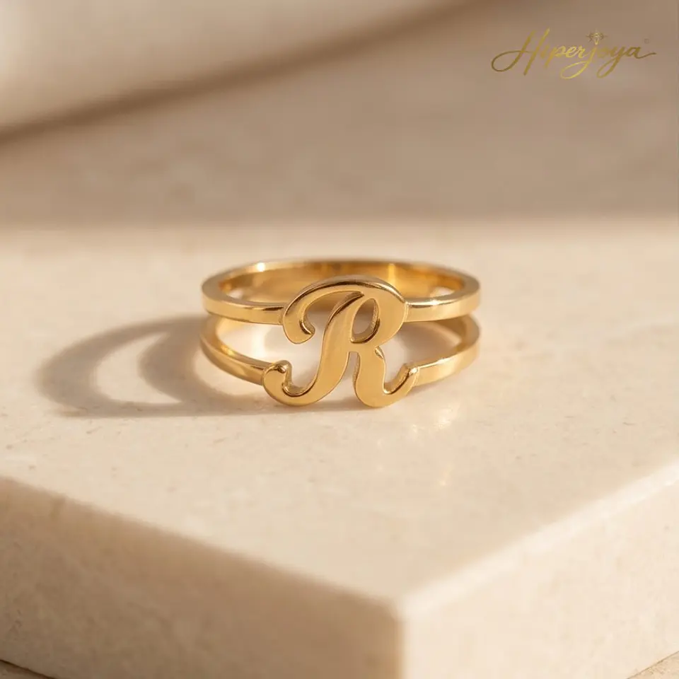 Anillo personalizado plata con baño de oro  4