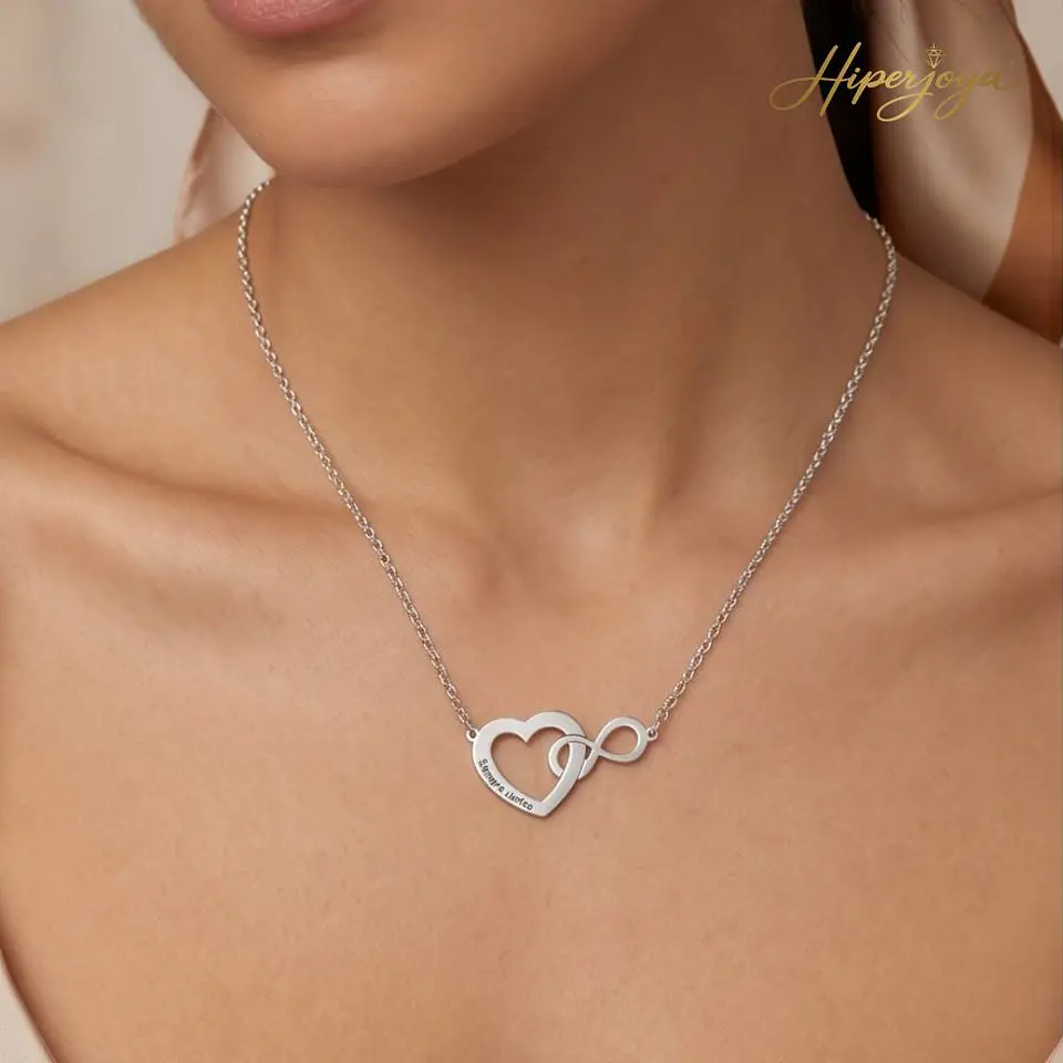 Colgante personalizado corazón infinito plata 2