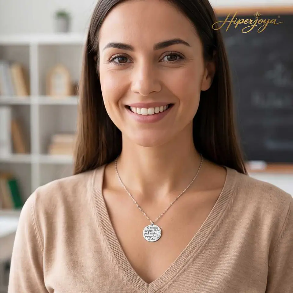 Colgante personalizado leyenda plata 2