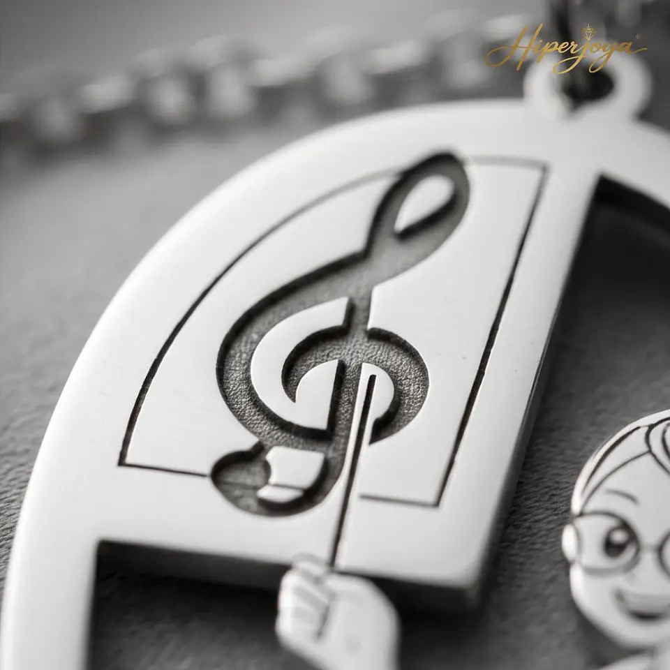 Colgante personalizado maestra plata 3