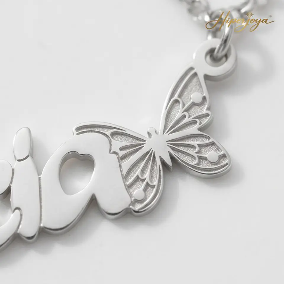 Colgante personalizado con nombre plata 3
