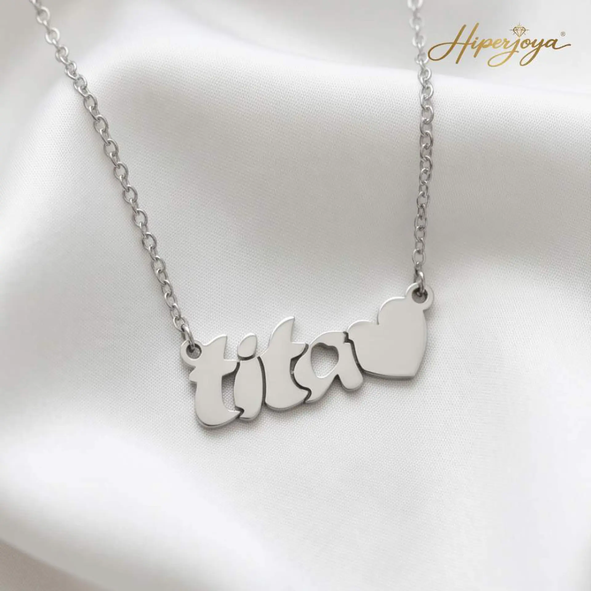 Colgante personalizado tita plata 3