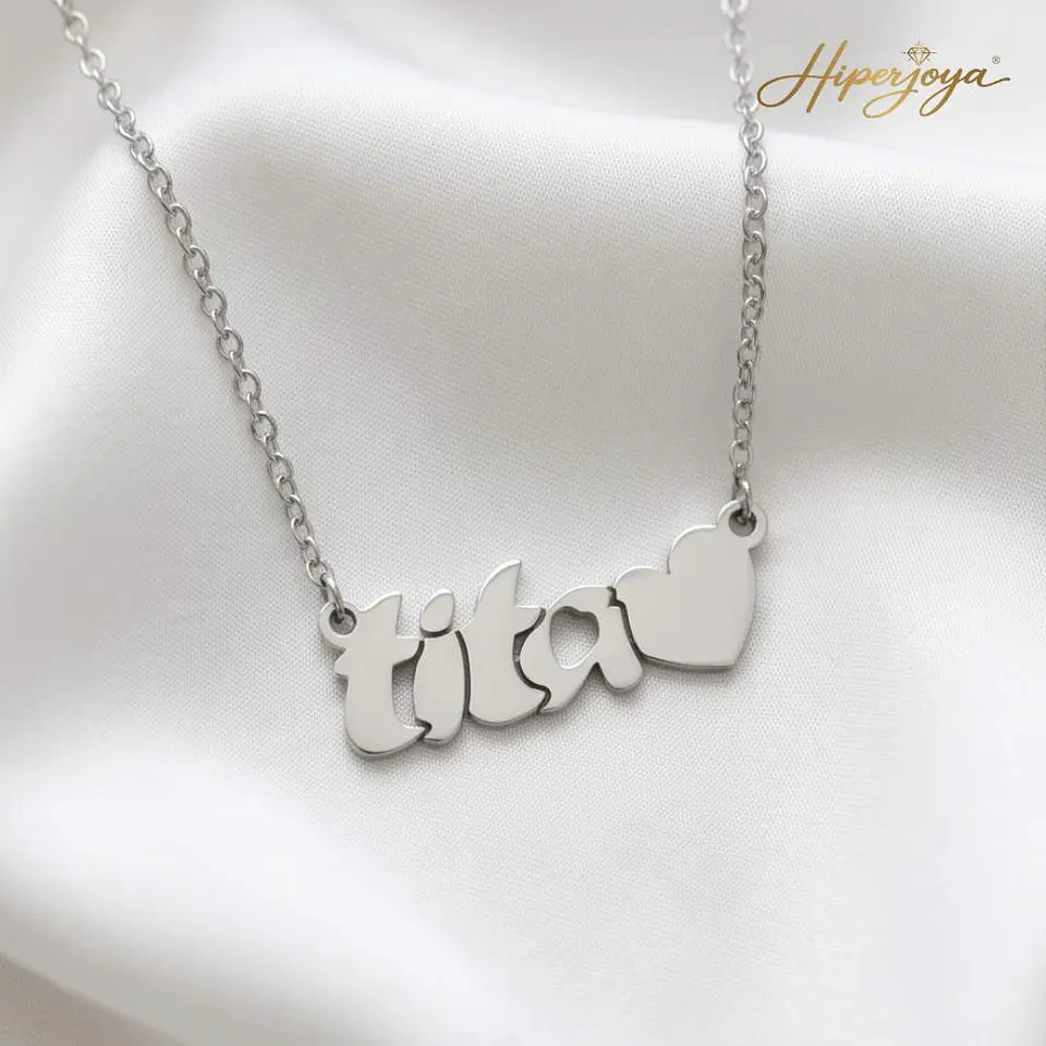 Colgante personalizado tita plata 3