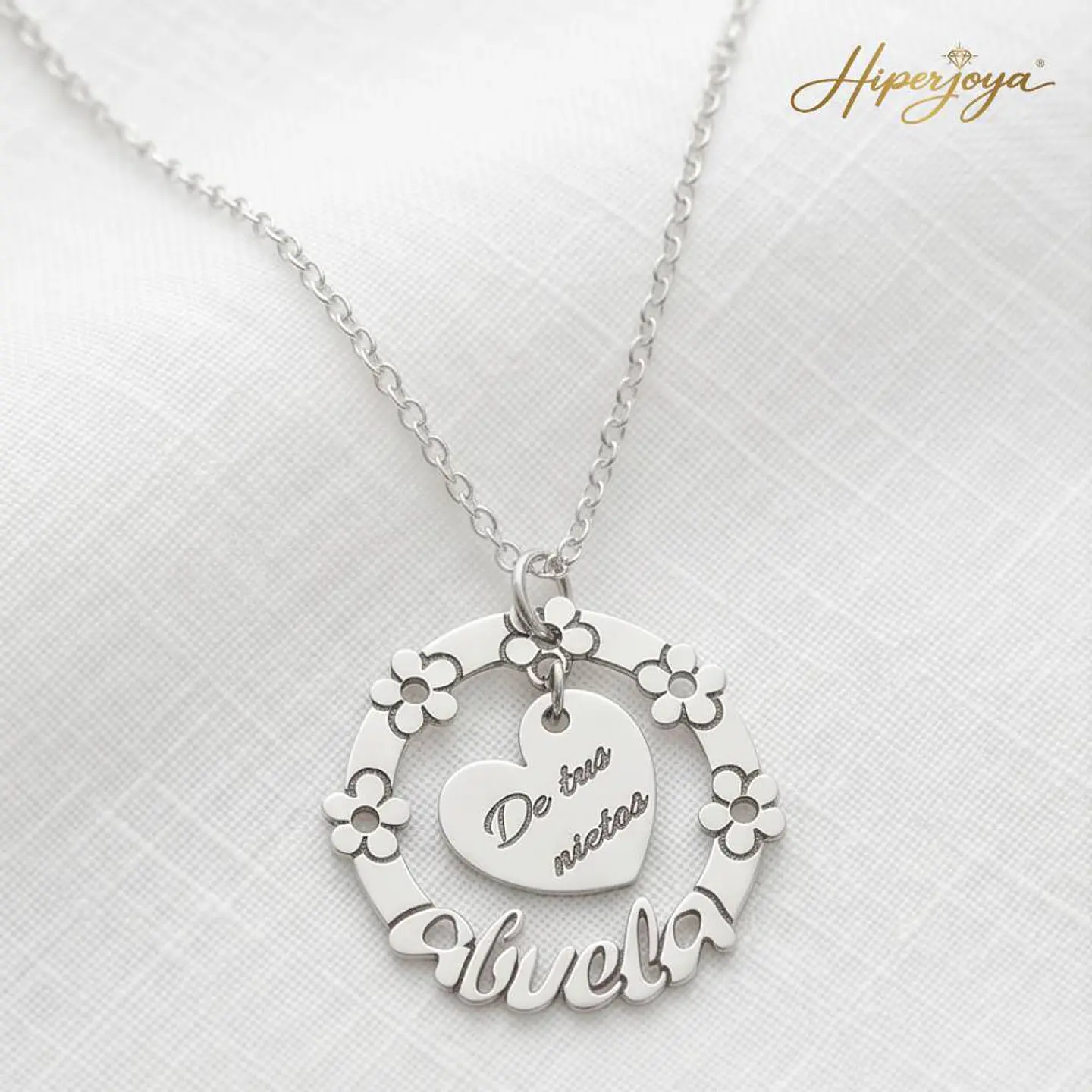 Colgante personalizado para abuela nombres y flores plata 4
