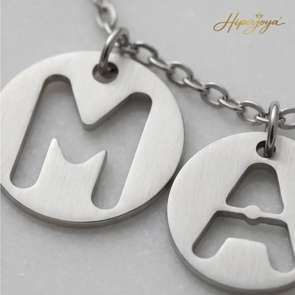 Gargantilla personalizada nombre personal plata 3