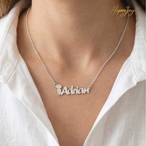 Gargantilla personalizada nombre de niño plata