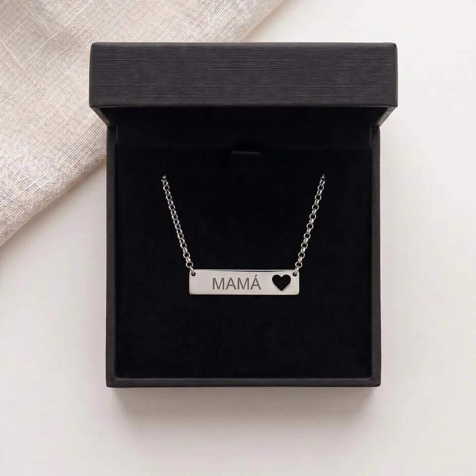 Gargantilla personalizada mamá y corazón plata 6