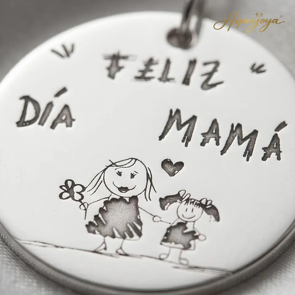 Colgante feliz día mamá plata  3