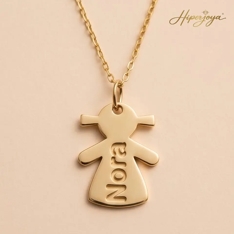 Gargantilla personalizada de niña y nombre plata con baño de oro  4
