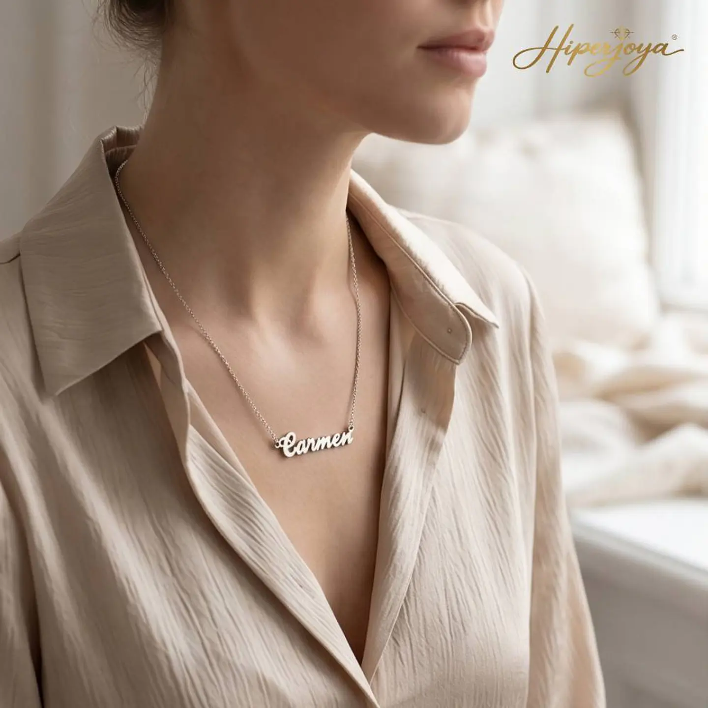 Gargantilla personalizada con nombre horizontal plata 2