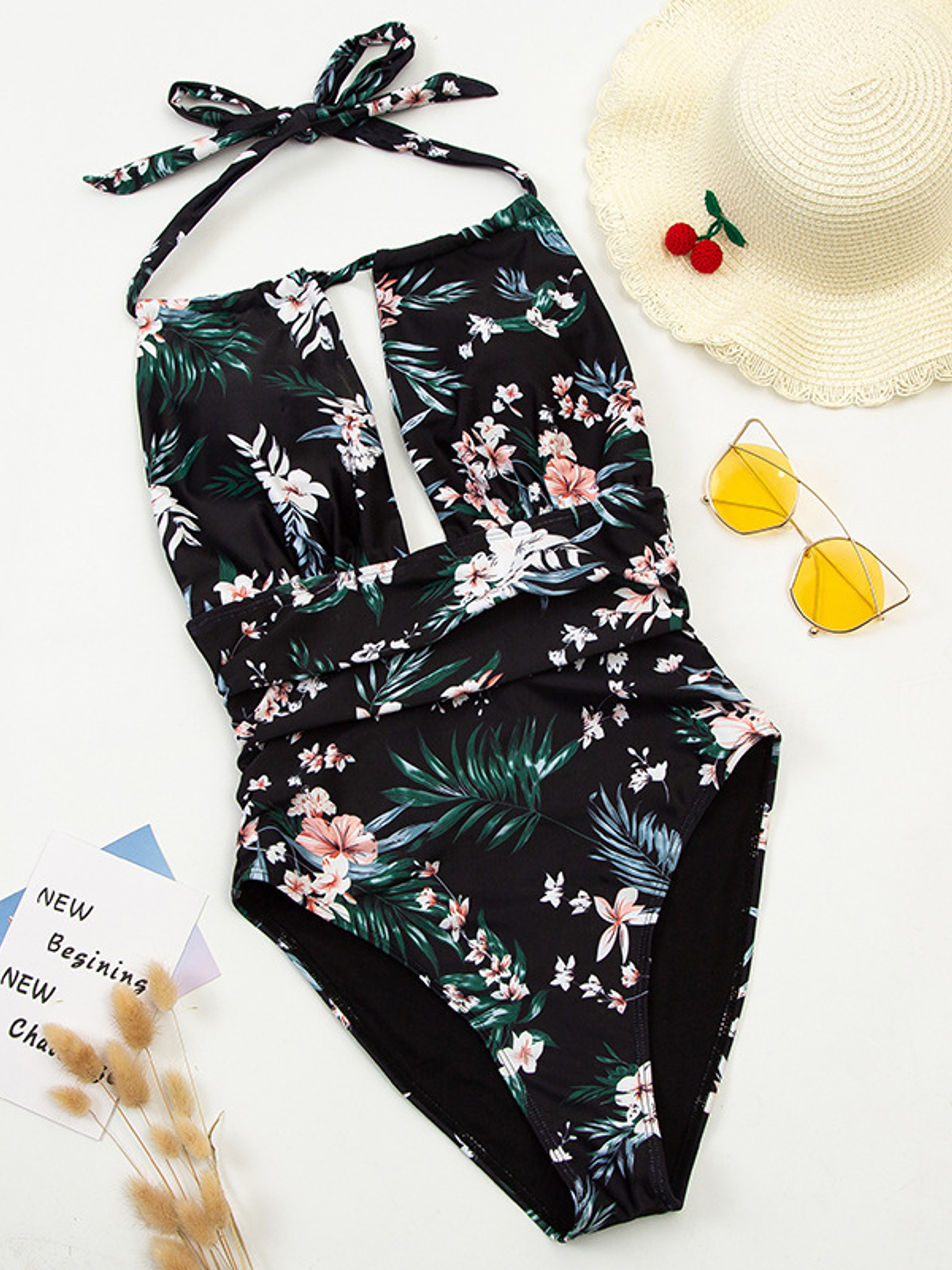 Traje de baño Luna negro floral 1