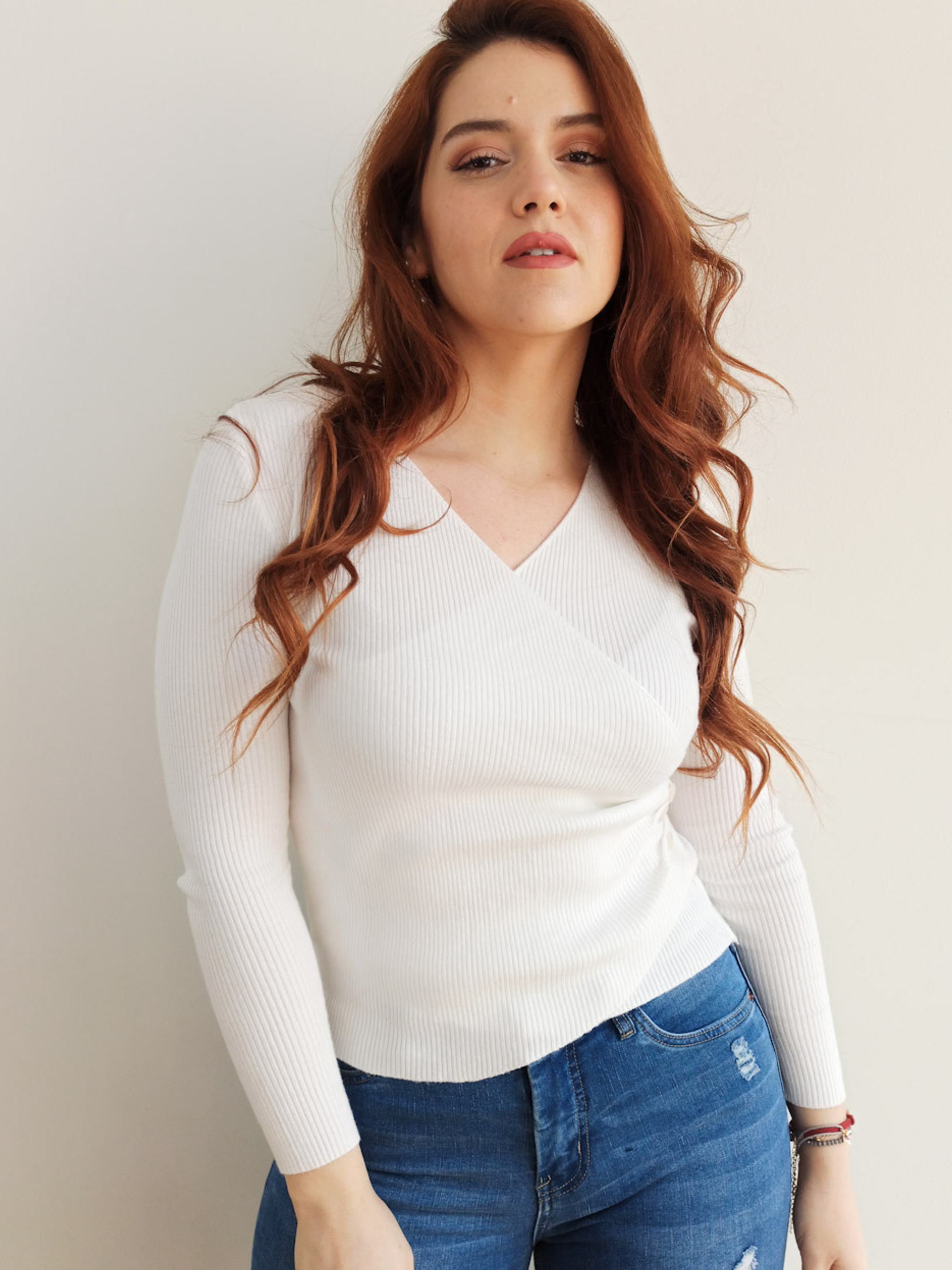 Camiseta Escote V botones 1