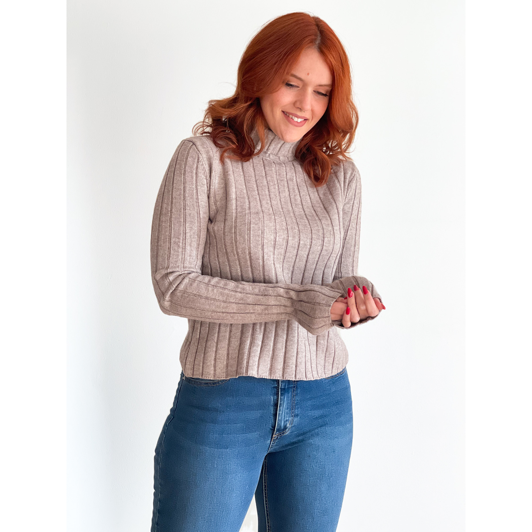 Sweater cuello alto mujer diseño terra 1