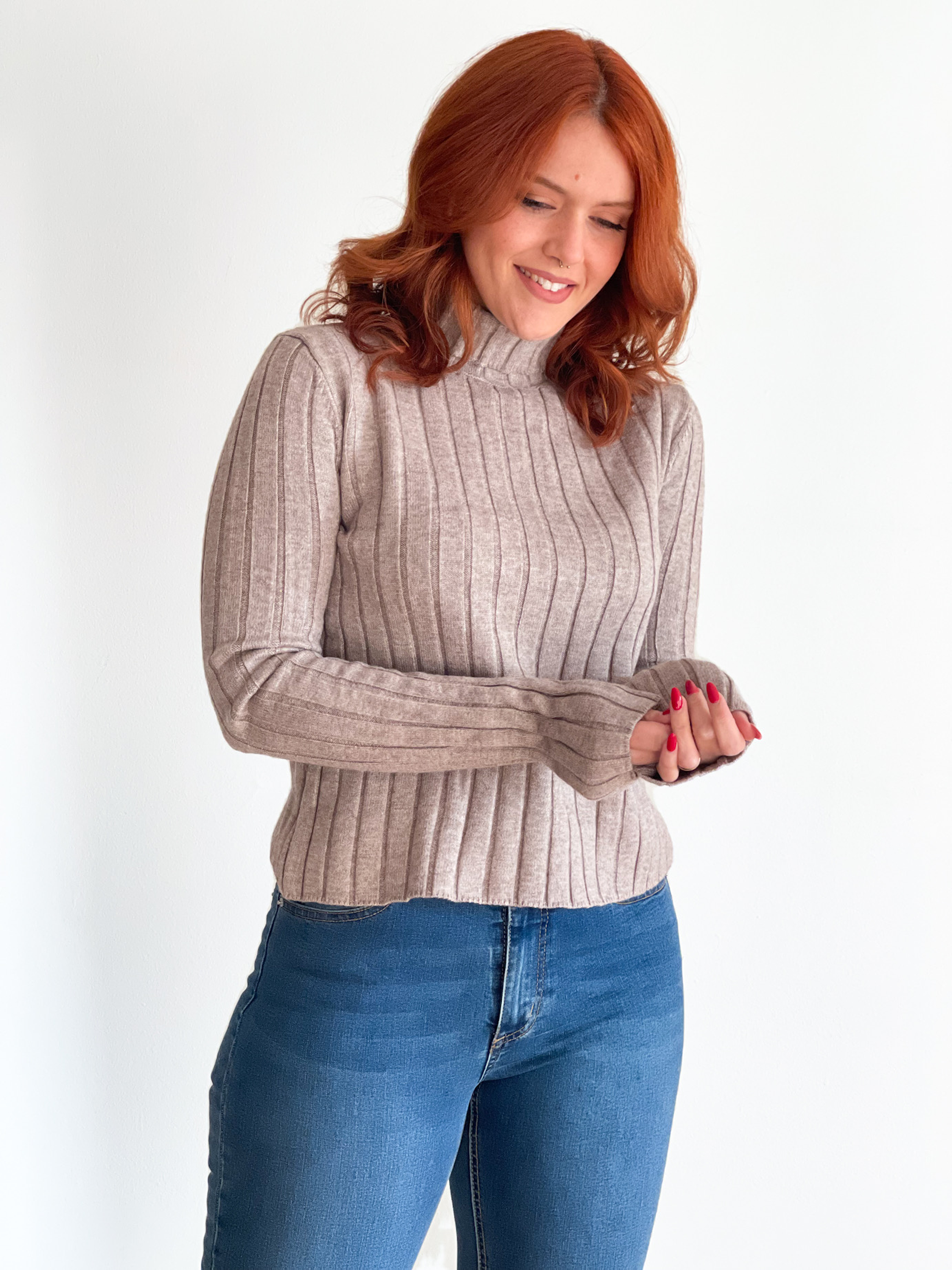 Sweater cuello alto mujer diseño terra 1