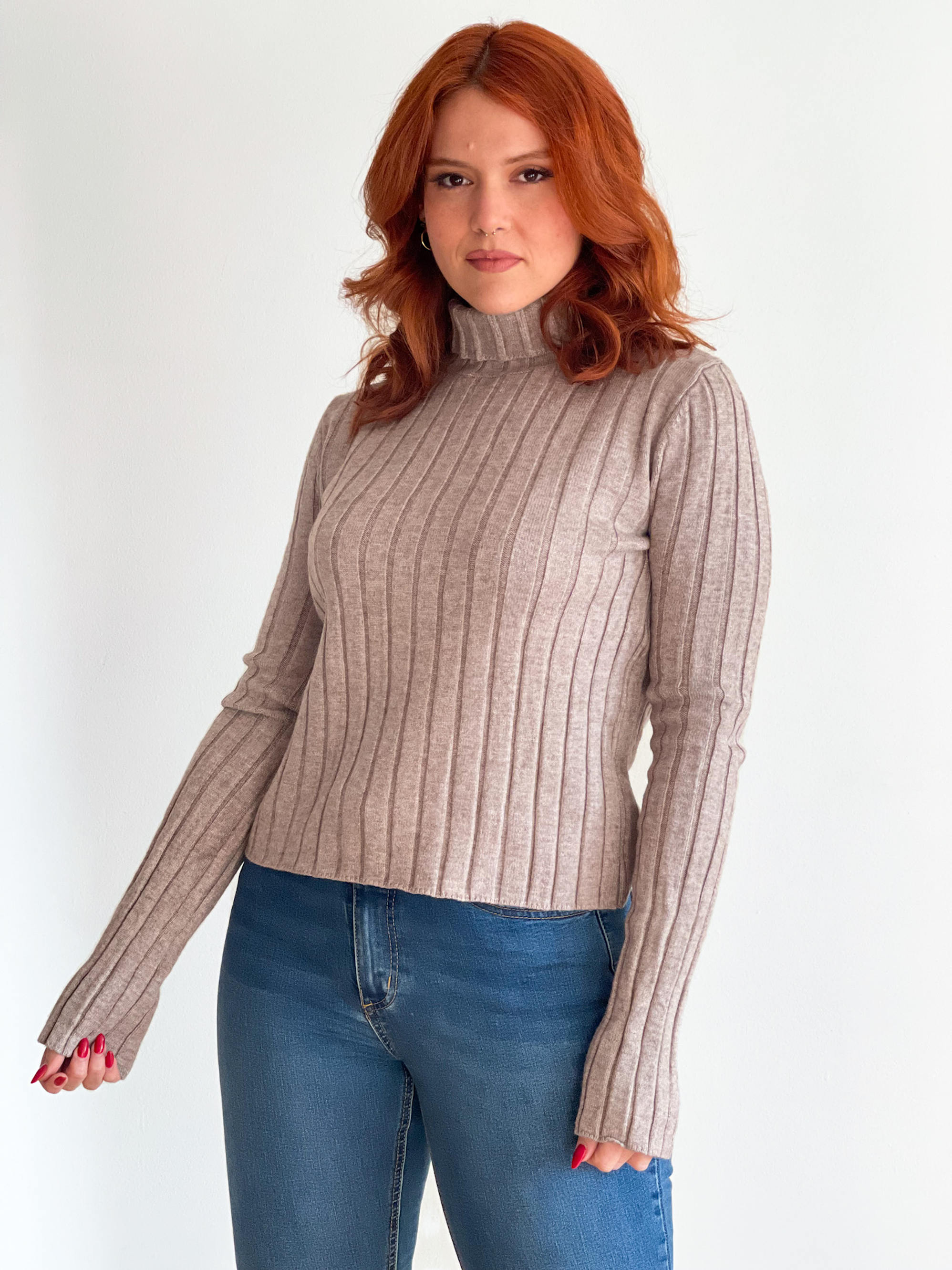 Sweater cuello alto mujer diseño terra 2