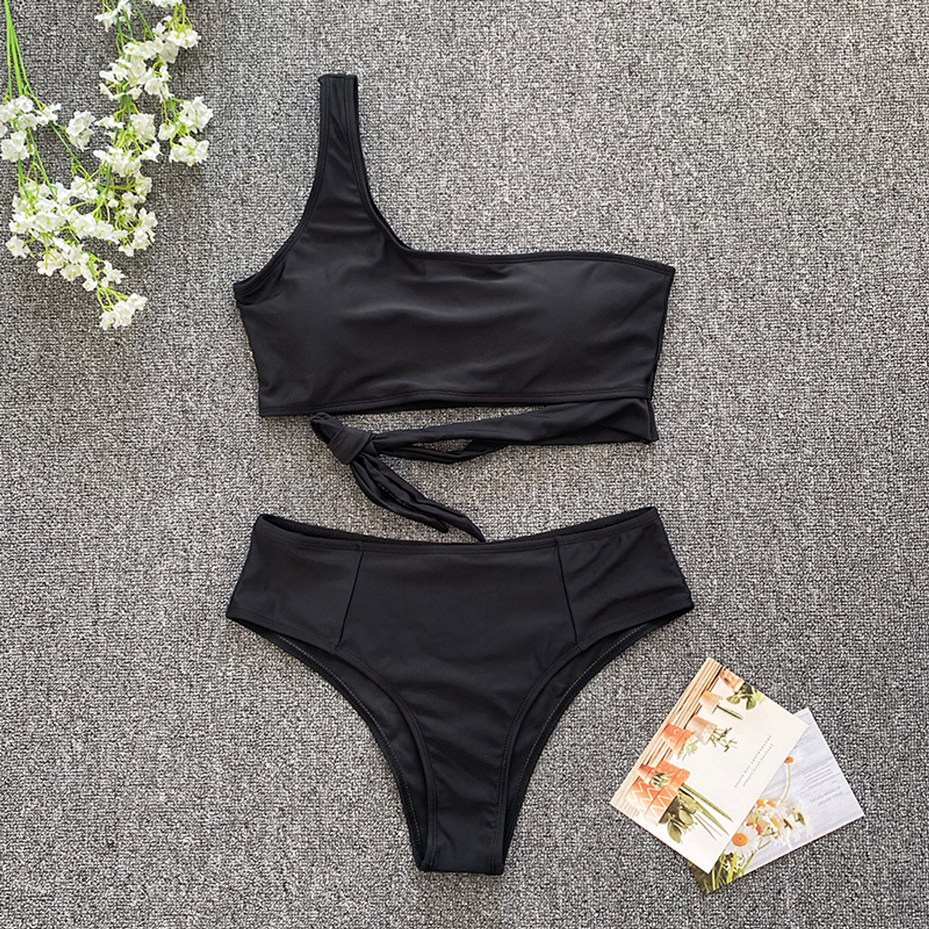 Bikini tiro medio Asimétrico colores 10