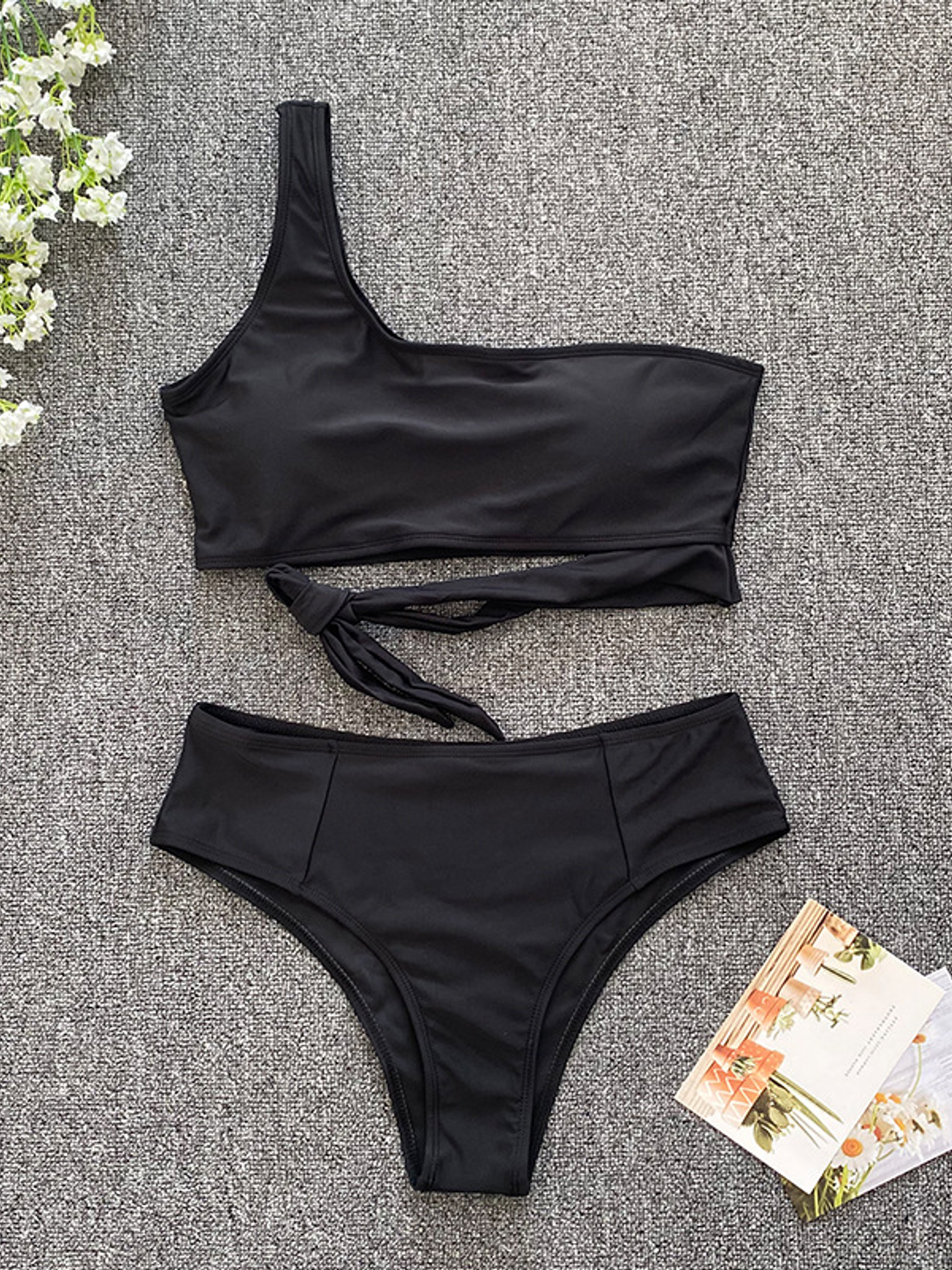 Bikini tiro medio Asimétrico colores 10