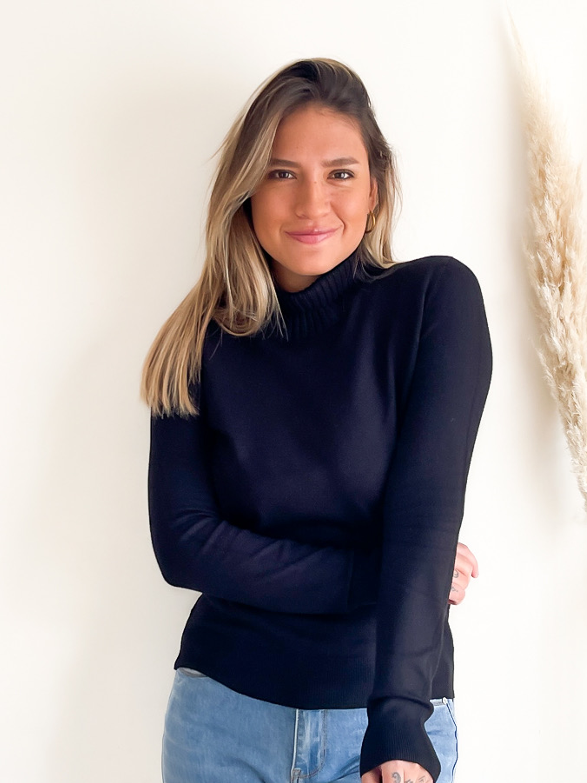 Sweater básico diseño Noa colores 4