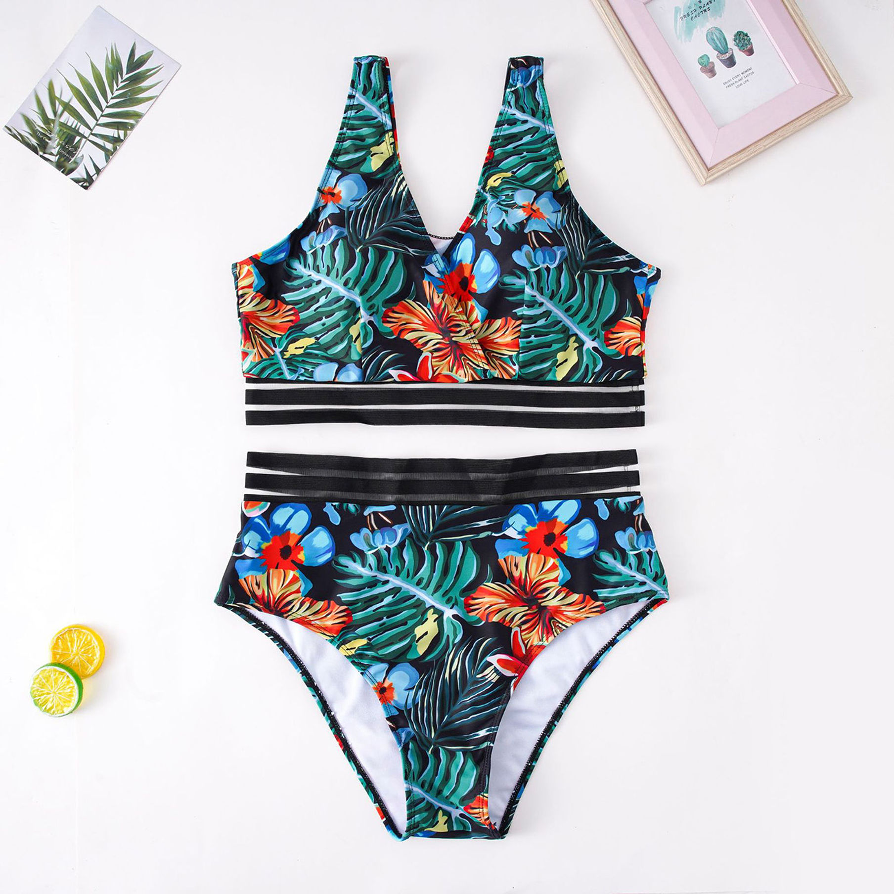 Bikini tiro alto transparencia Eagle floral tropico 3