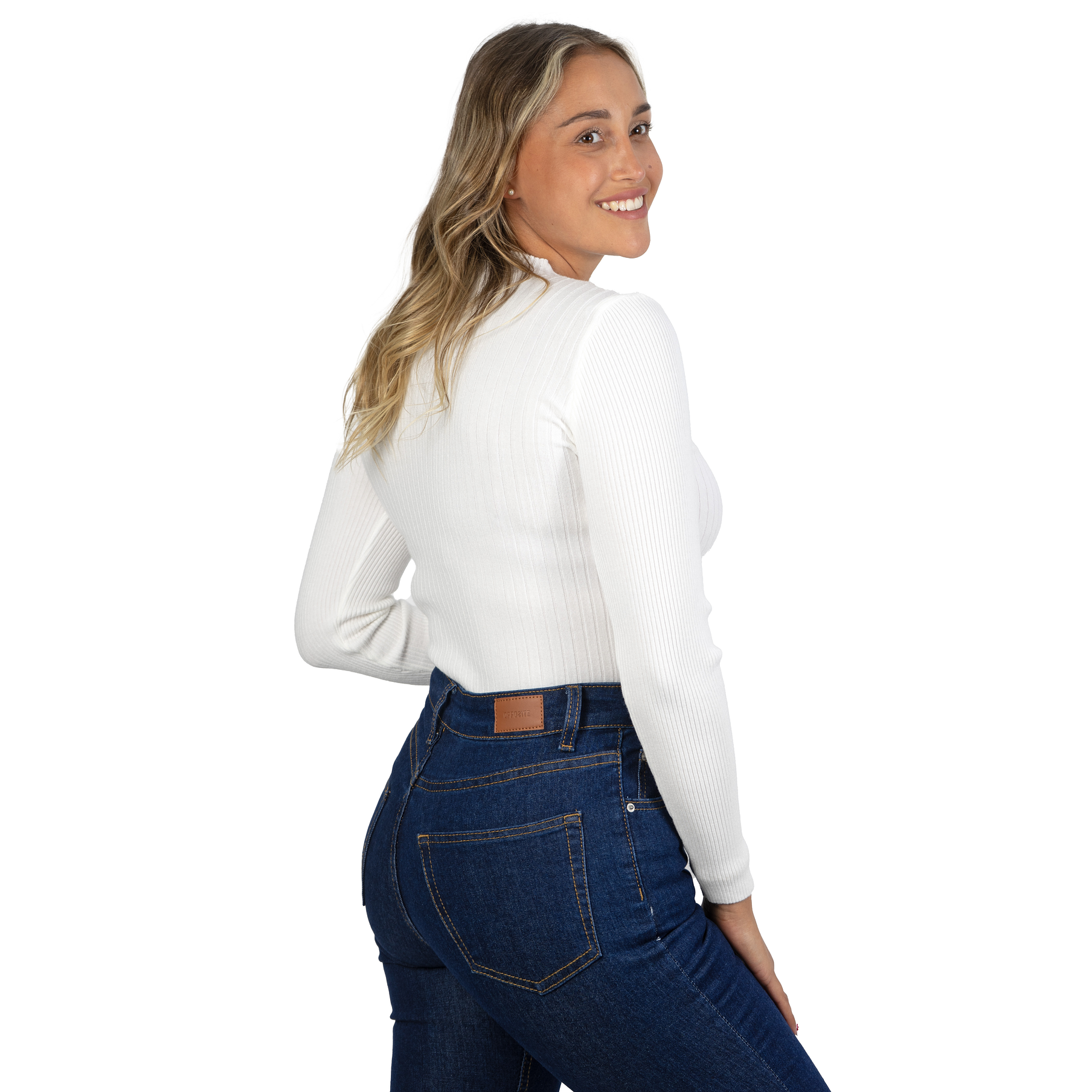 Sweater beatle mujer cuello medio colores crop diseño Isis 19