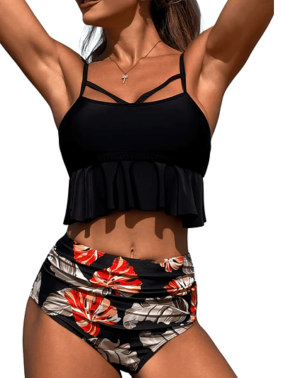Bikini Tiro Alto Top Floral con Vuelos y Calzón Negro 