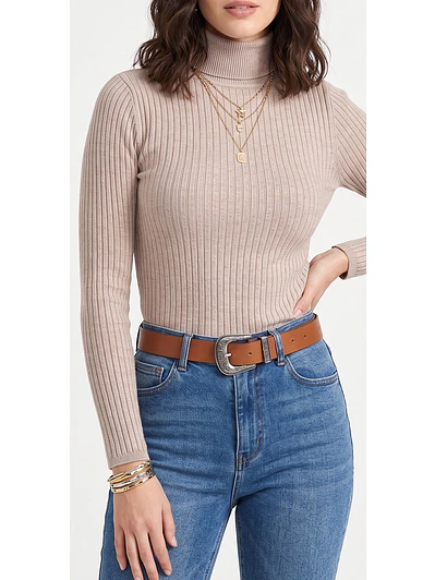 Sweater beatle básico mujer diseño Milán