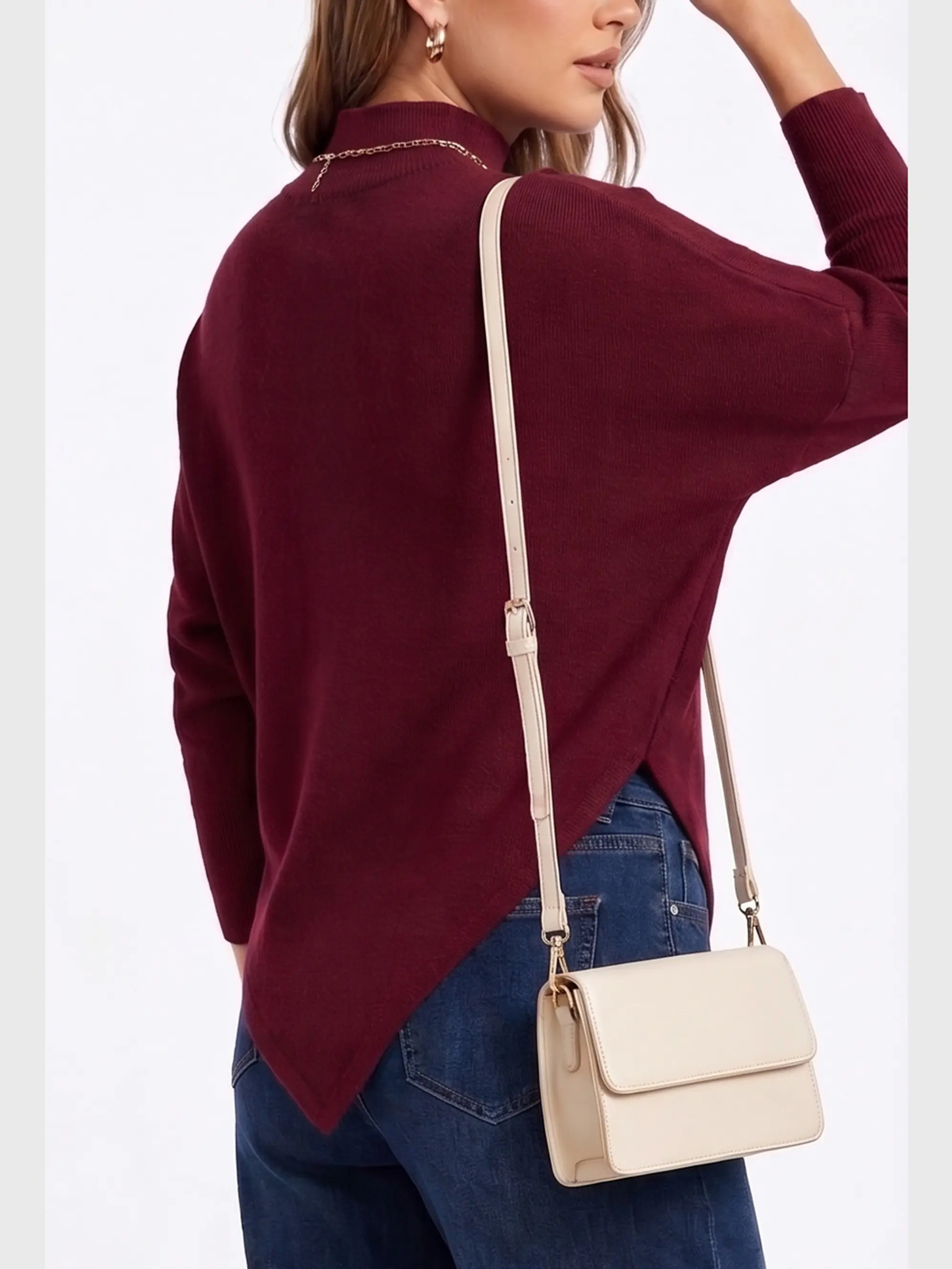 Sweater Mujer Asimétrico en Punta con Cuello Alto 6