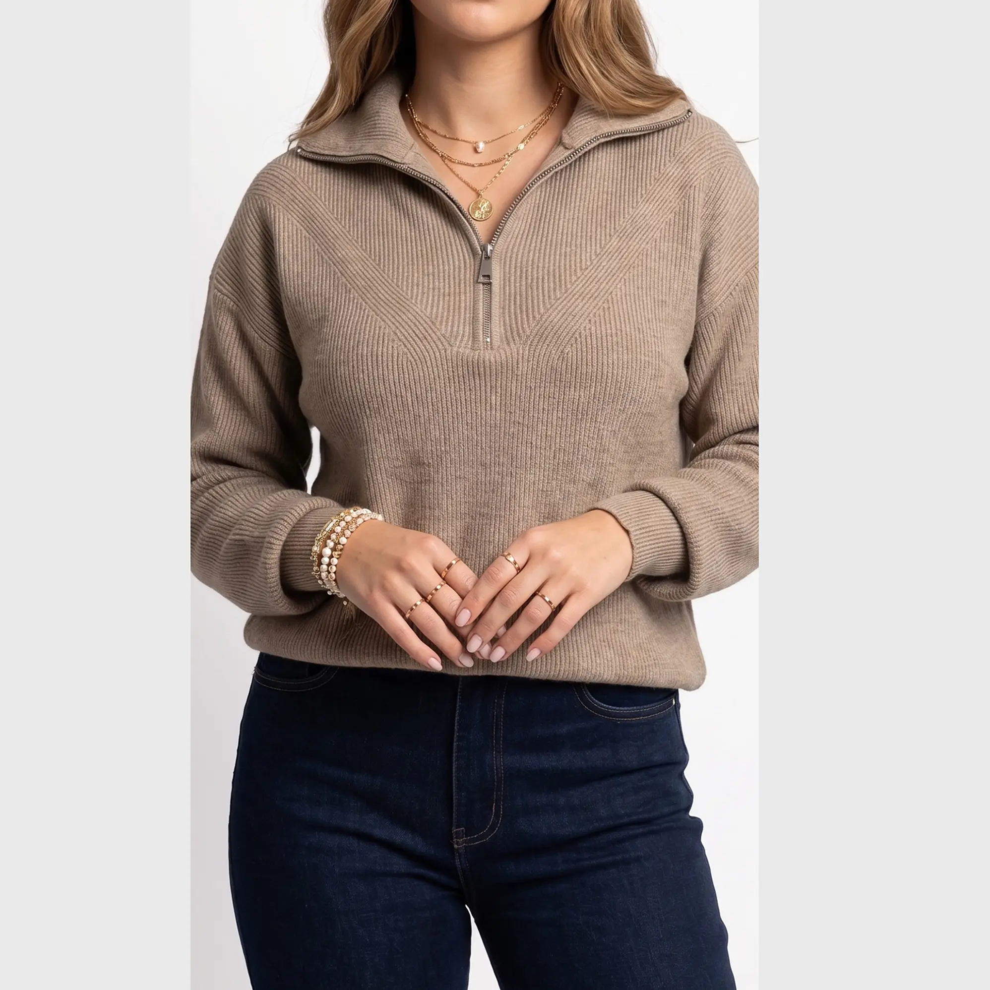 Sweater Tejido con Medio Cierre Metálico y Cuello Alto 5